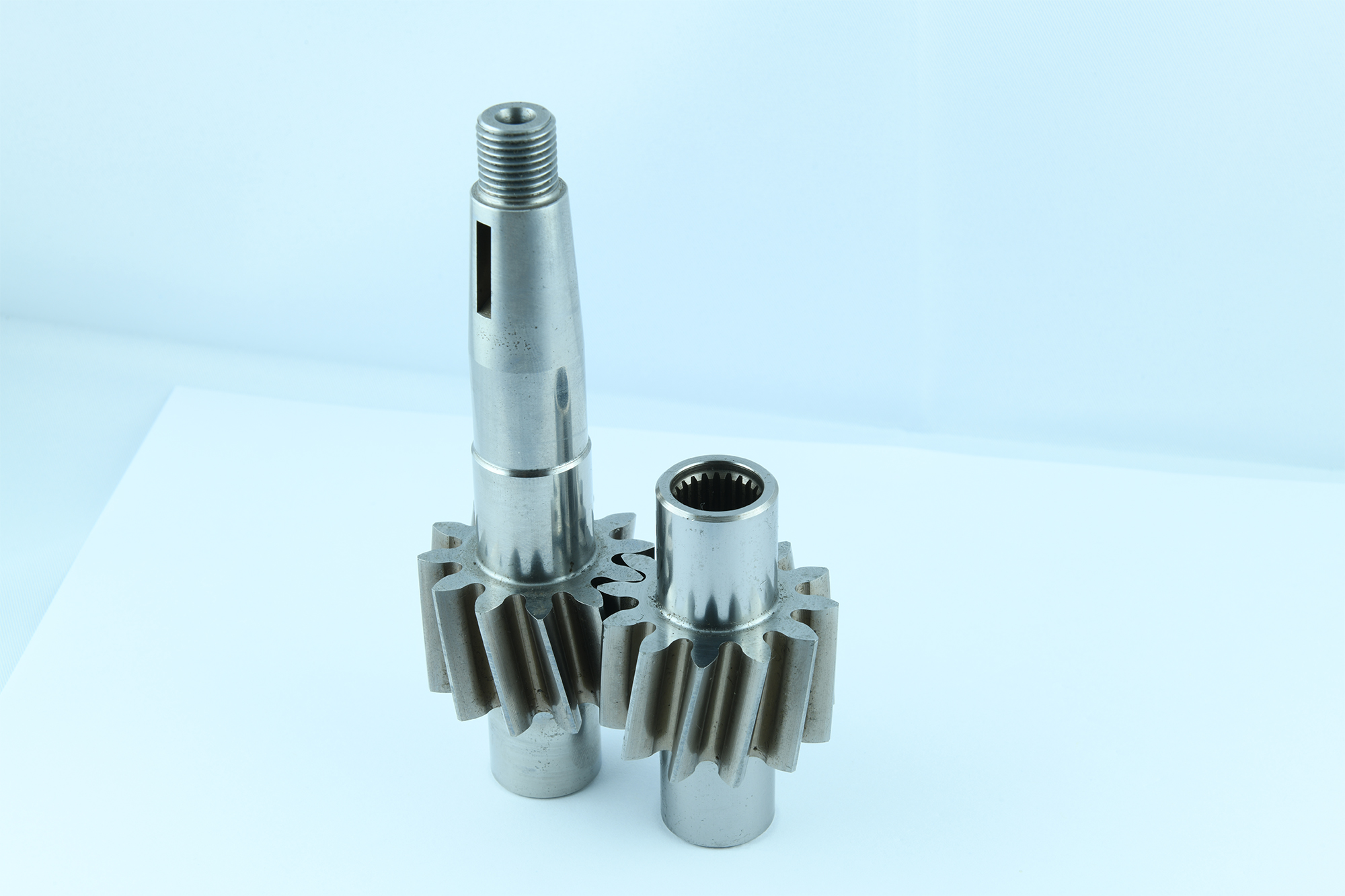 Gears for hydraulic pumps